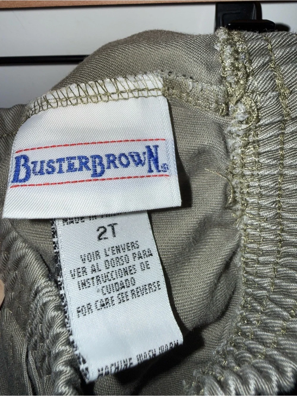 Vintage - Buster Brown 2T olive shorts